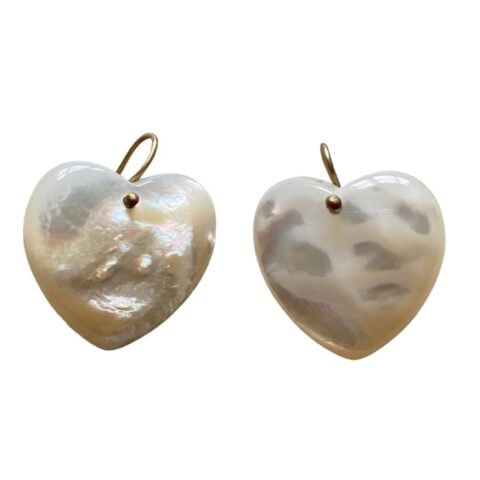 heart earrings - mother of pearl earrings - claire van holthe earrings - ancienne ambiance